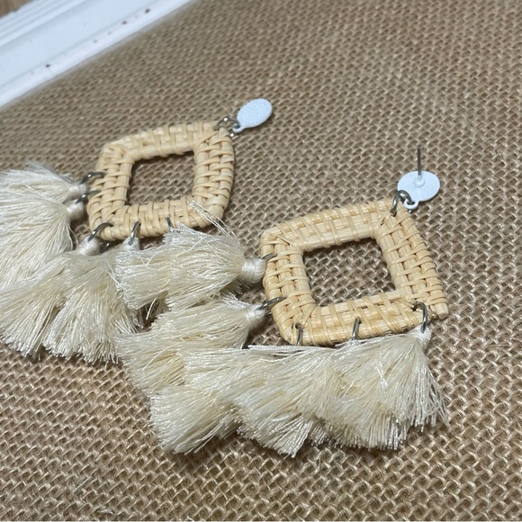 Boho Chic Woven Tassel Earrings - Picture 4 of 5